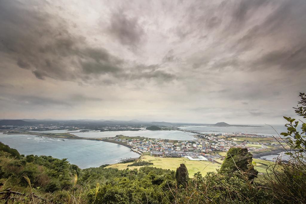Hotel Aroha Jeju Seogwipo Zewnętrze zdjęcie